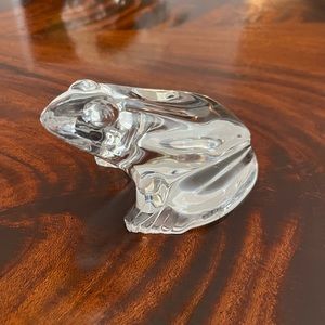 Baccarat Crystal Frog Figurine Paperweight